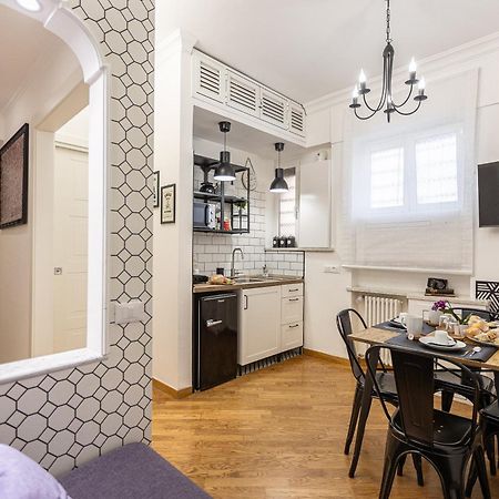 Khris Home Apartments - Trastevere Parini Рим Экстерьер фото