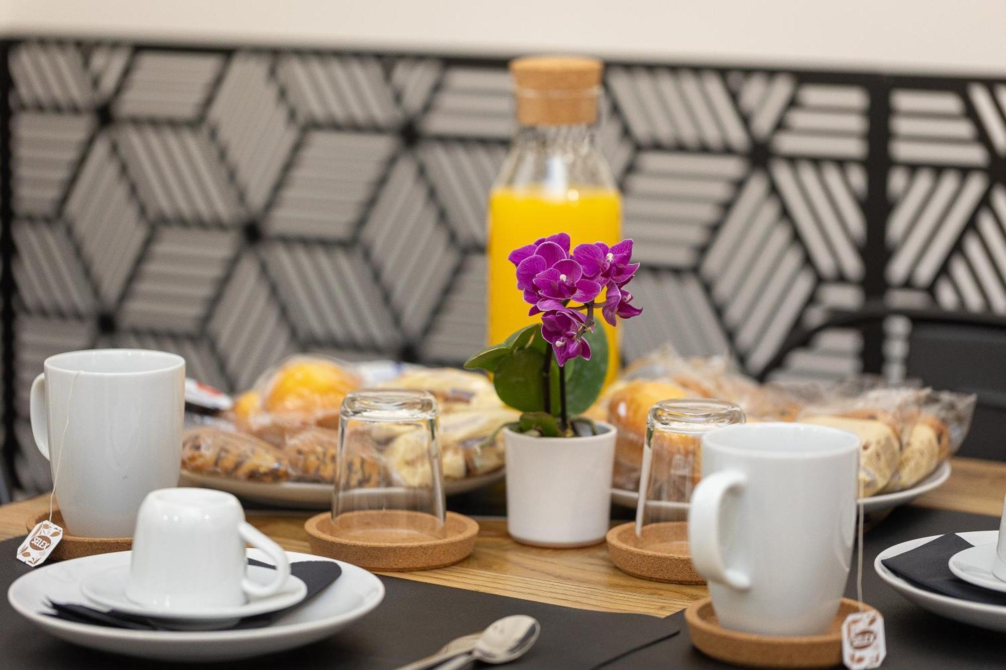Khris Home Apartments - Trastevere Parini Рим Экстерьер фото