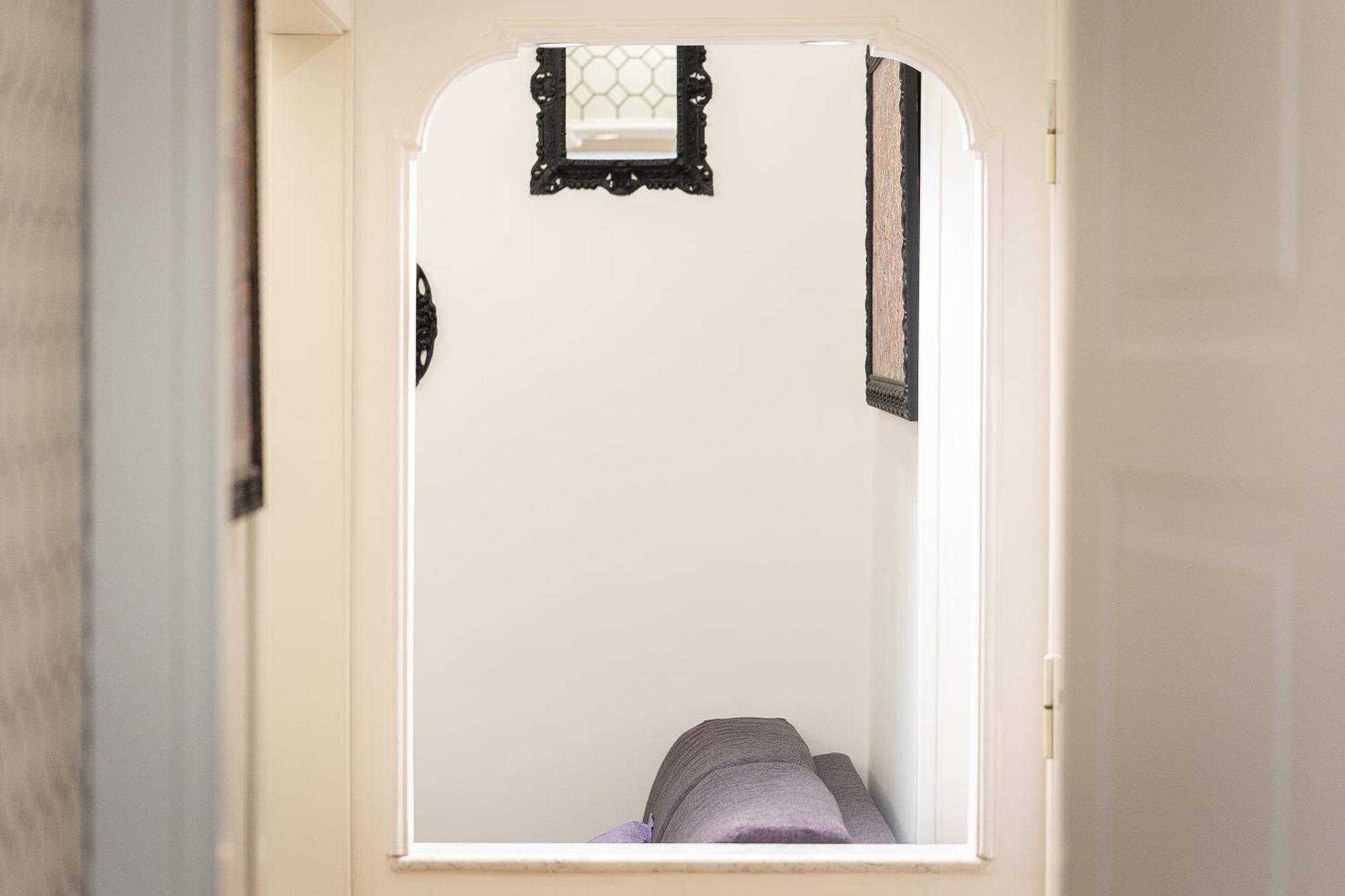 Khris Home Apartments - Trastevere Parini Рим Экстерьер фото